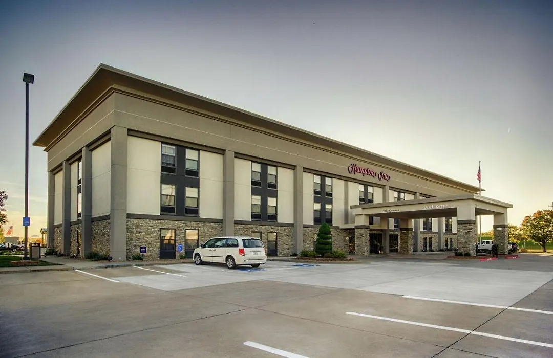 Hampton Inn Salina-1