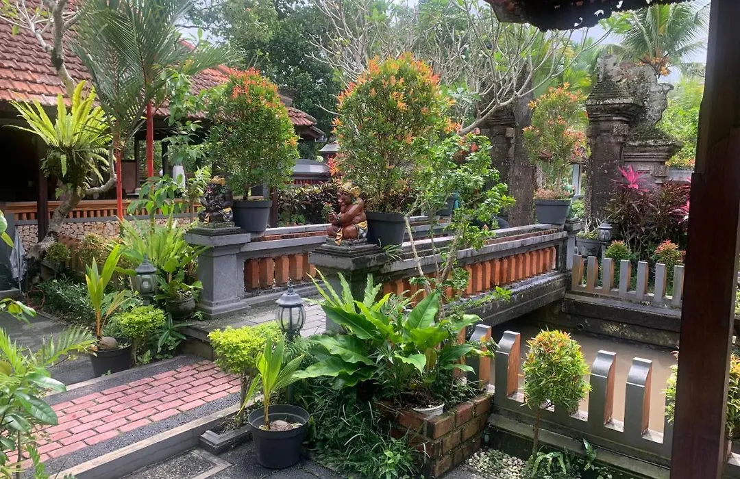 Dewa Bharata Bungalows Ubud-1