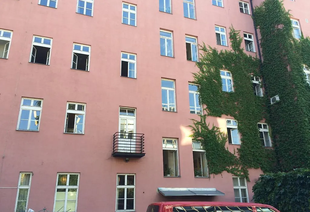 Charles Square Hostel-1