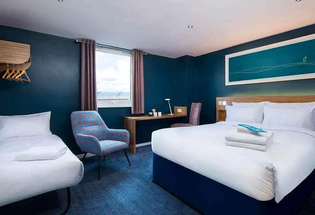 Travelodge Newport Central-1