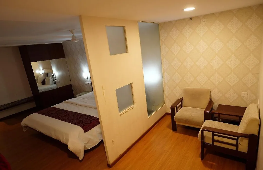Hotel Sasya Pride-1
