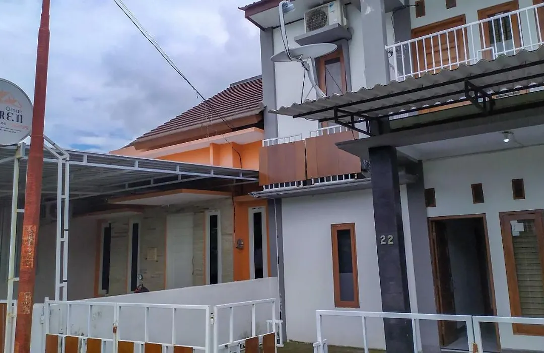 Omah Leren Mitra RedDoorz near Gembiraloka Zoo Yogyakarta-1