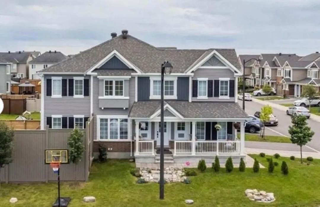 Beautiful Unit In Nepean Ottawa-1