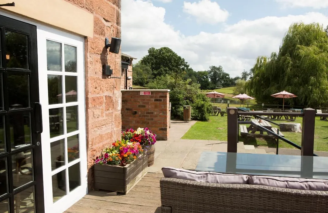 Alvanley Arms, Cotebrook-1