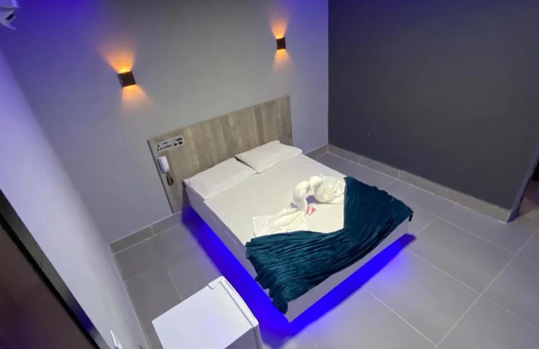 Chateau Motel Campinas (Adults Only)-1