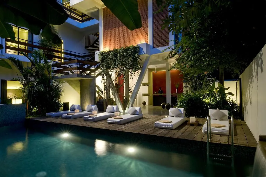 Viroth'S Villa-1