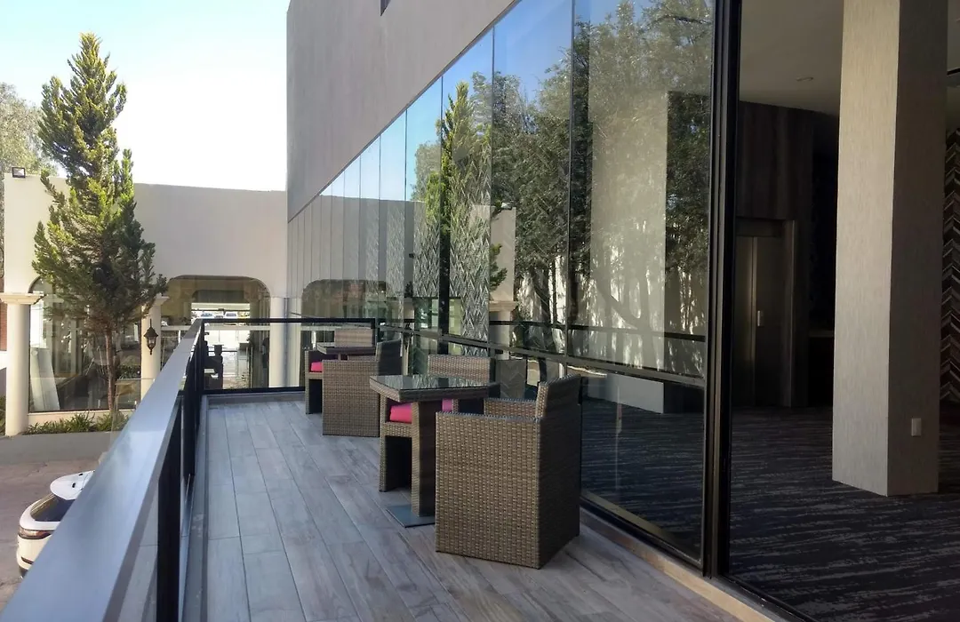 Wyndham Garden Aguascalientes Hotel & Casino-1