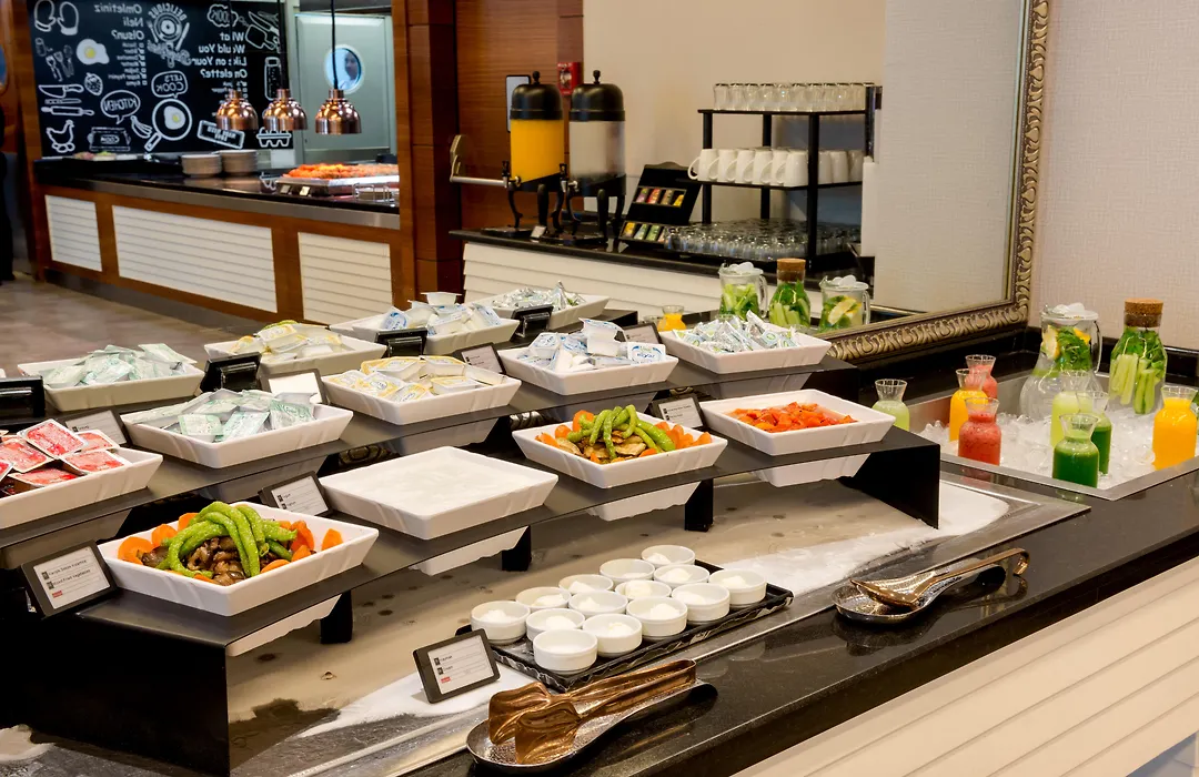Ramada Plaza By Wyndham Istanbul City Center (Adults Only)-1