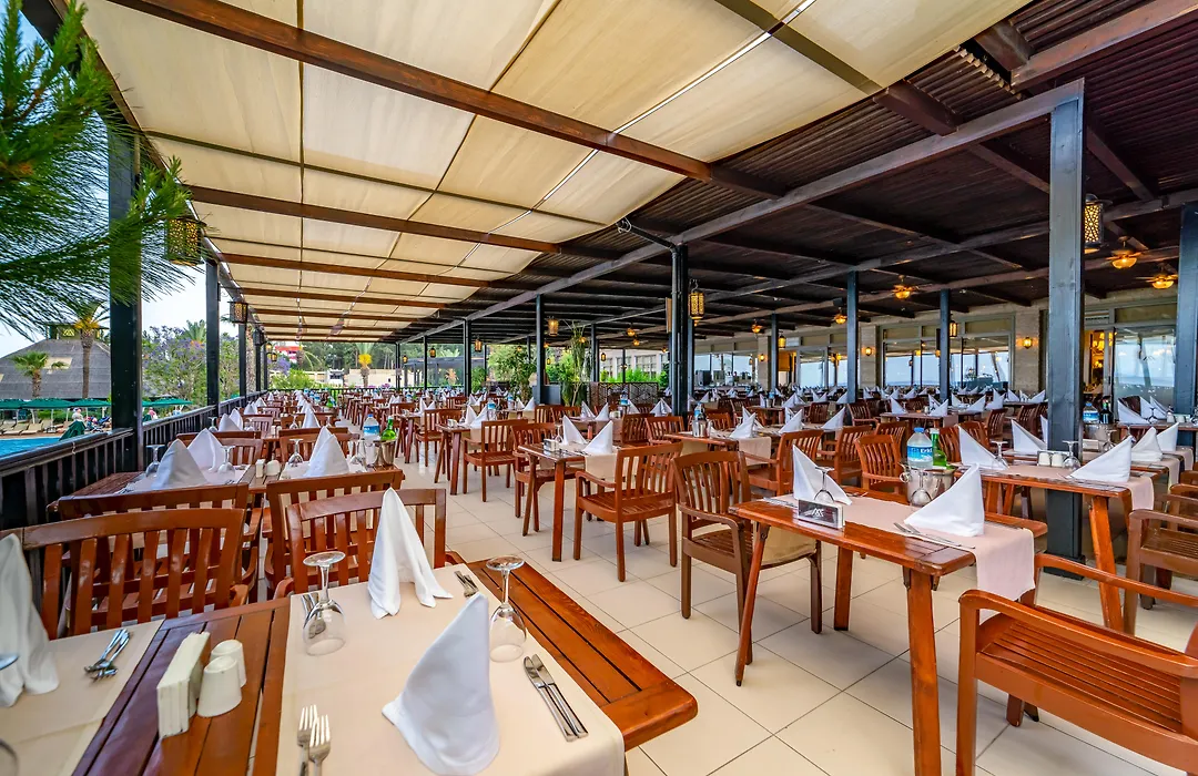 Amara Club Marine Nature-1