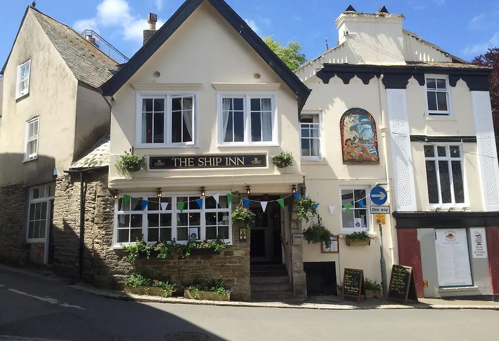 The Ship Inn Fowey-1