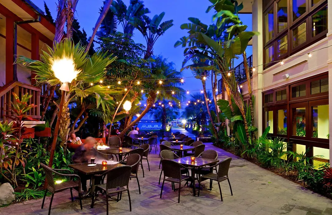Catamaran Resort Hotel And Spa-1