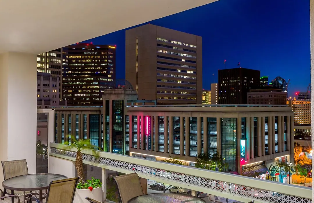Holiday Inn Express - Downtown San Diego By Ihg-1