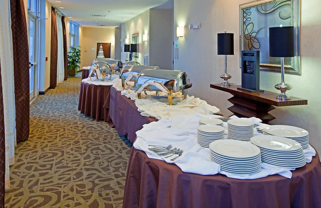 Holiday Inn Florence By Ihg-1