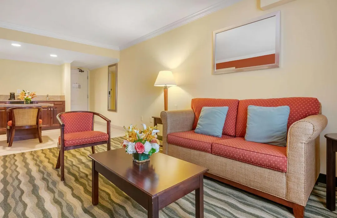 Best Western Plus Palm Beach Gardens Hotel & Suites And Conference Ct-1