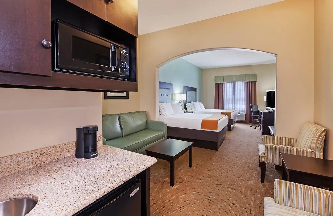 Holiday Inn Express & Suites Victoria By Ihg-1