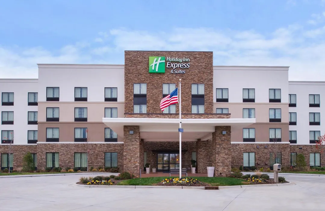 Holiday Inn Express & Suites Monroe By Ihg-1