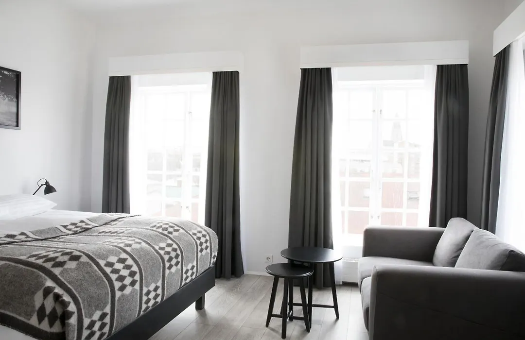 Fosshotel Rauthara-1