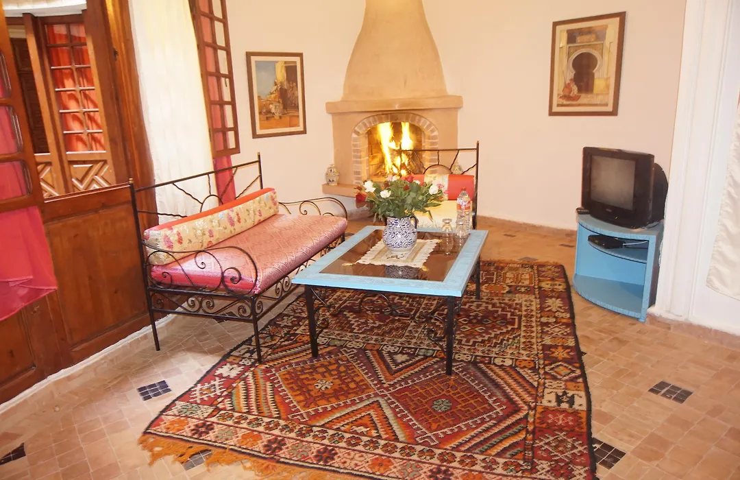 Riad Al Khansaa-1