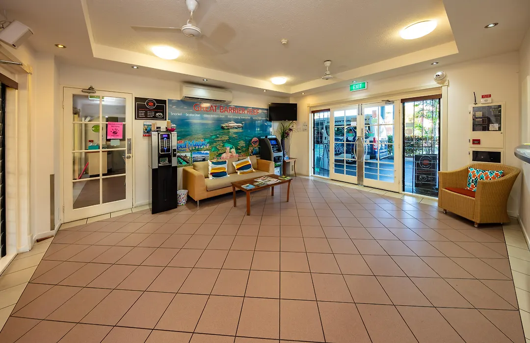 Cairns Queens Court-1