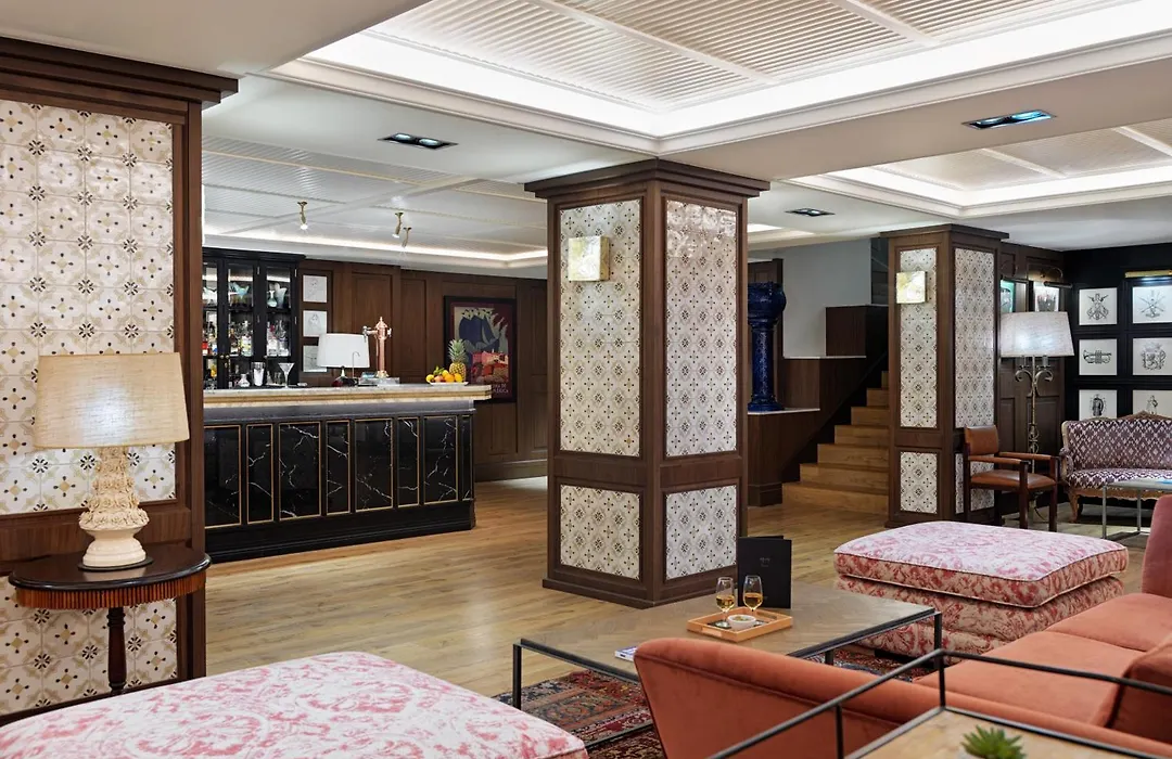 H10 Corregidor Boutique Hotel-1