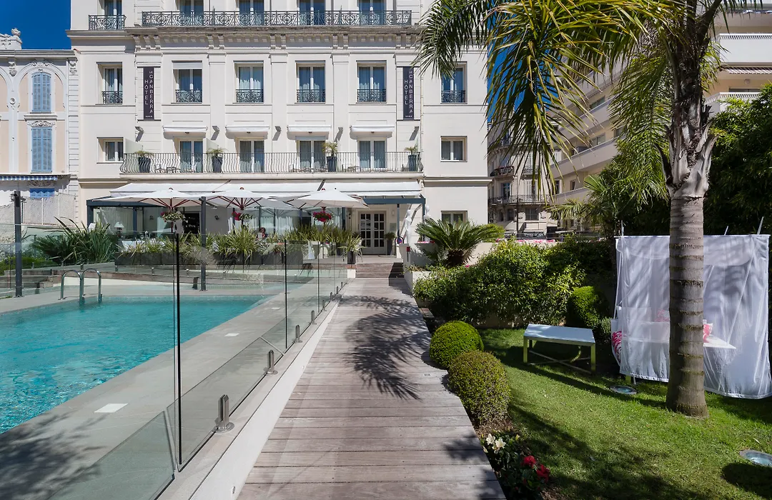 Hotel Le Canberra-1