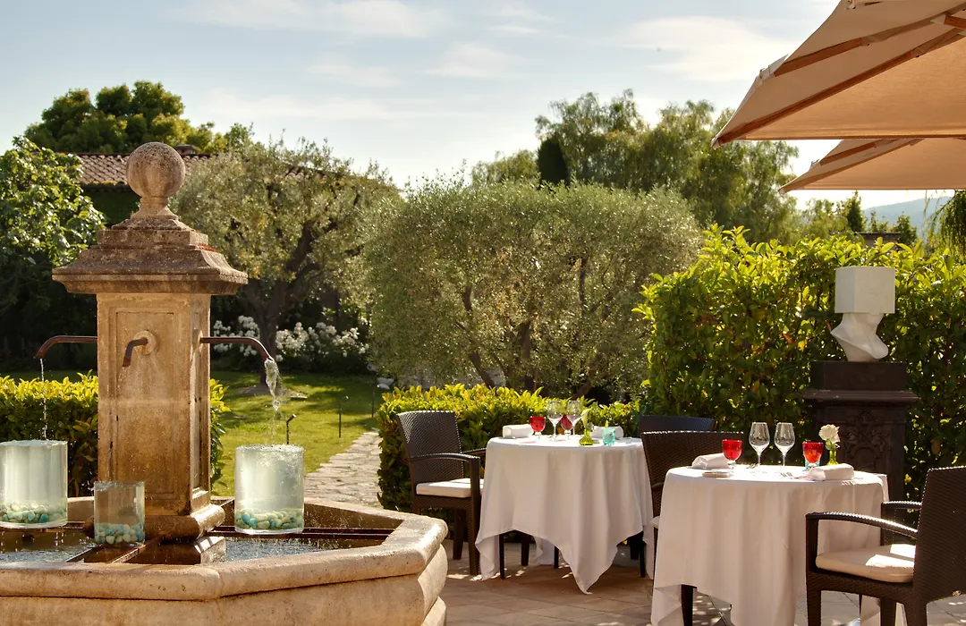 Domaine du Mas De Pierre-1