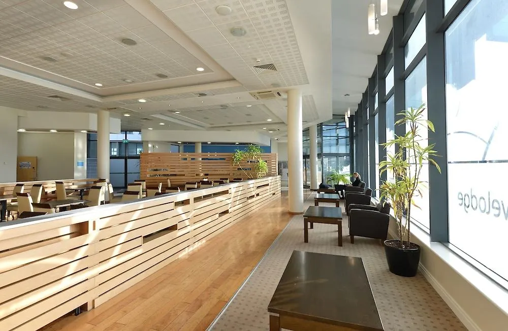Travelodge Dublin Airport South-1