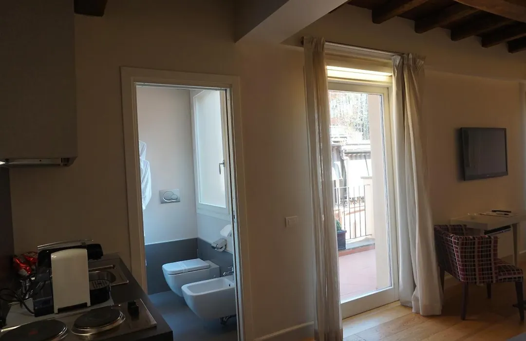 Trevi Palace Luxury Inn-1