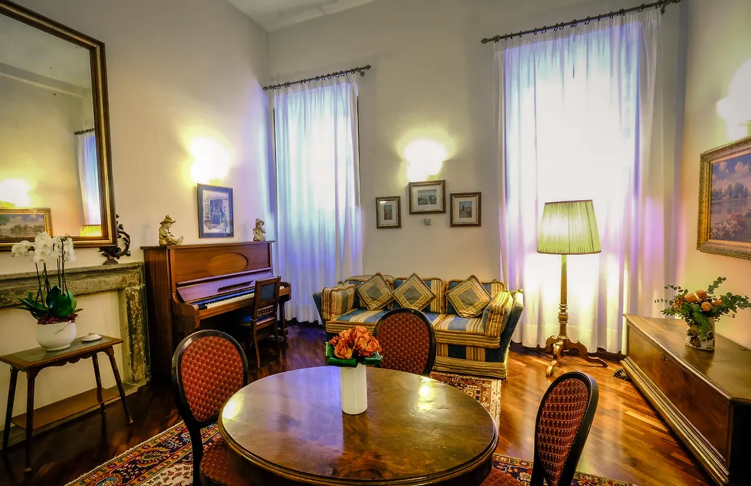 Bosone Palace-1