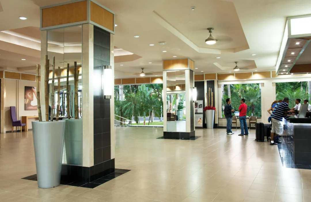 Hotel Riu Naiboa-1