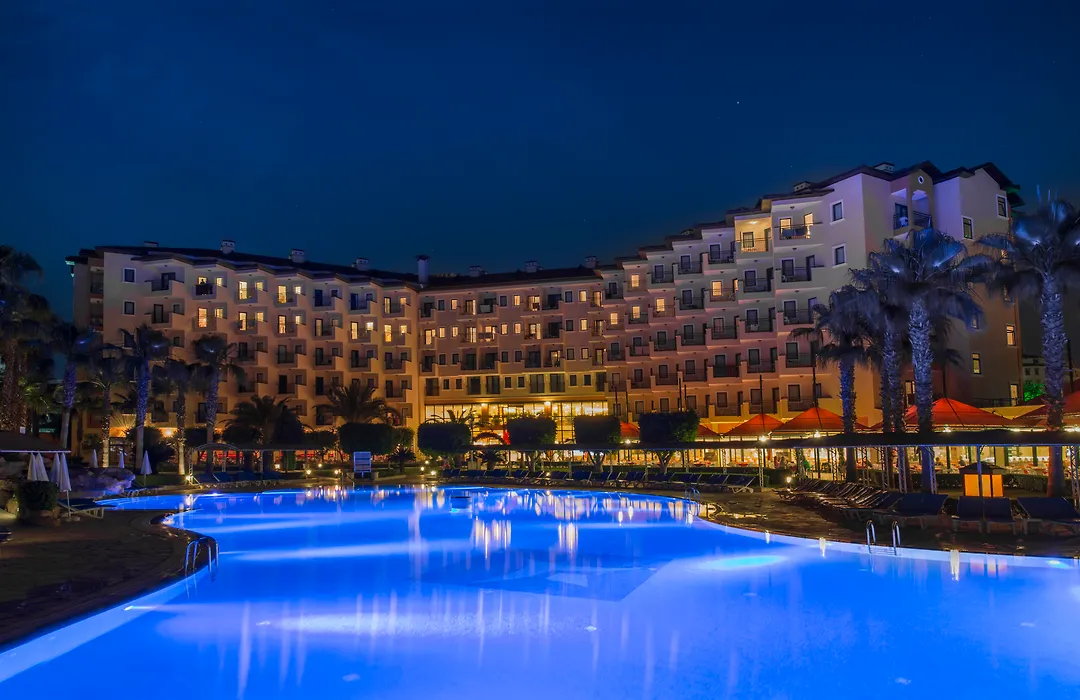 Miramare Queen Hotel-1