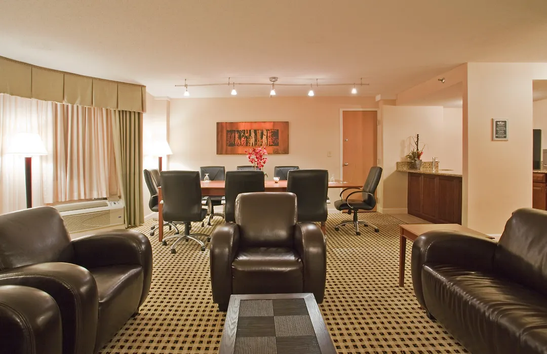 Doubletree By Hilton Charlotte City Center-1