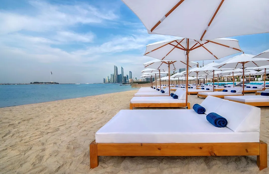 Radisson Blu Hotel & Resort, Abu Dhabi Corniche-1