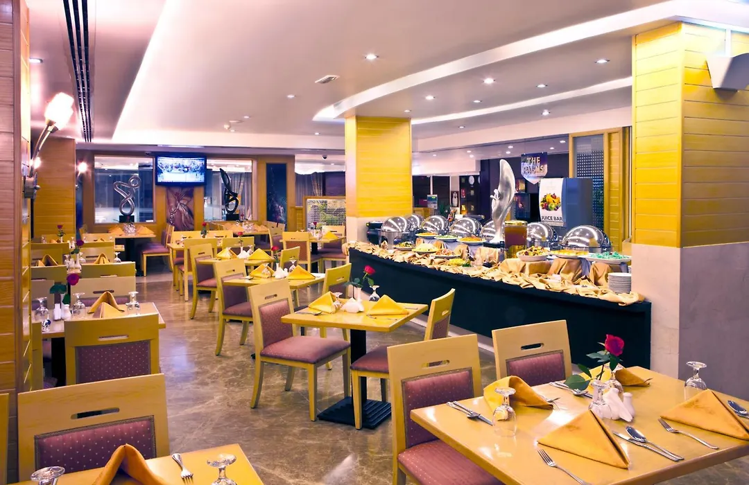 Landmark Riqqa Hotel-1