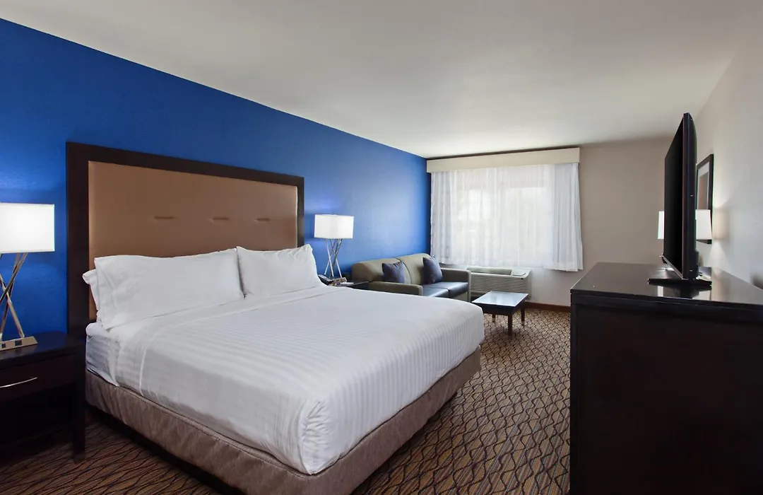 Holiday Inn Express San Bernardino Colton By Ihg-1