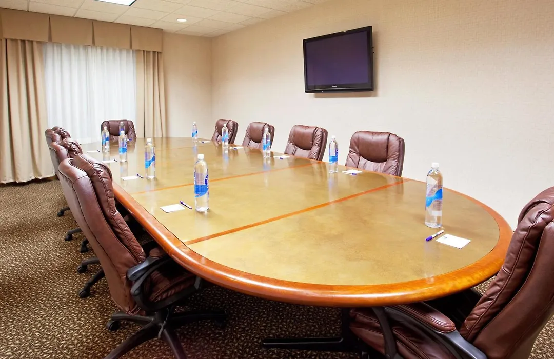 Holiday Inn Express Hotel & Suites Howell By Ihg-1