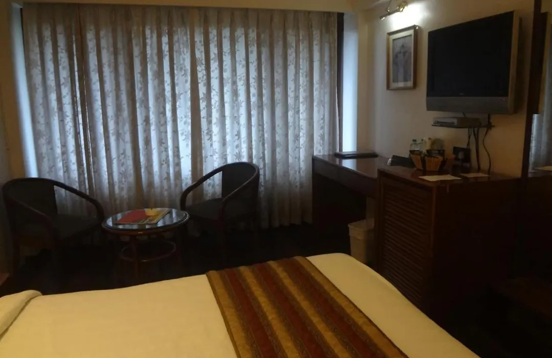 Hotel Midtown Pritam-1