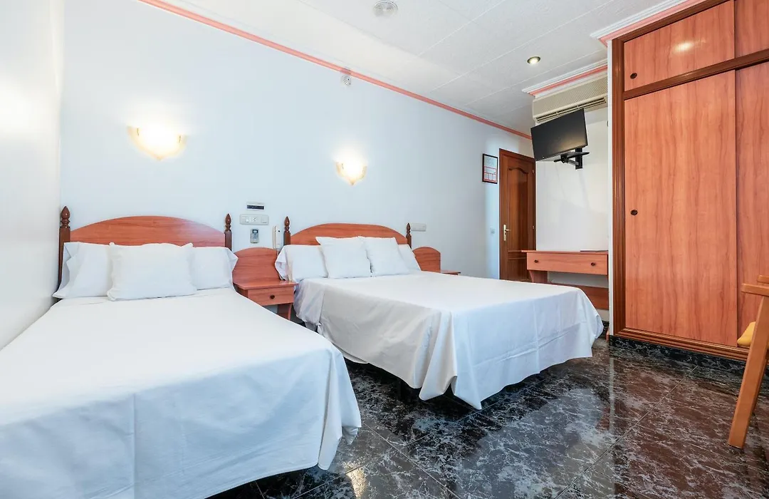 Hotel Canada By Dynamic Hotels-1