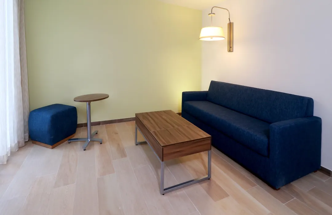 Holiday Inn Express & Suites - Playa Del Carmen By Ihg-1