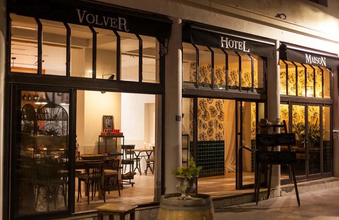 Maison Volver-1