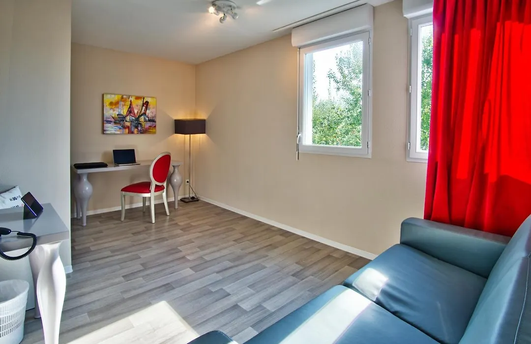 Adonis Hotel Bayonne-1