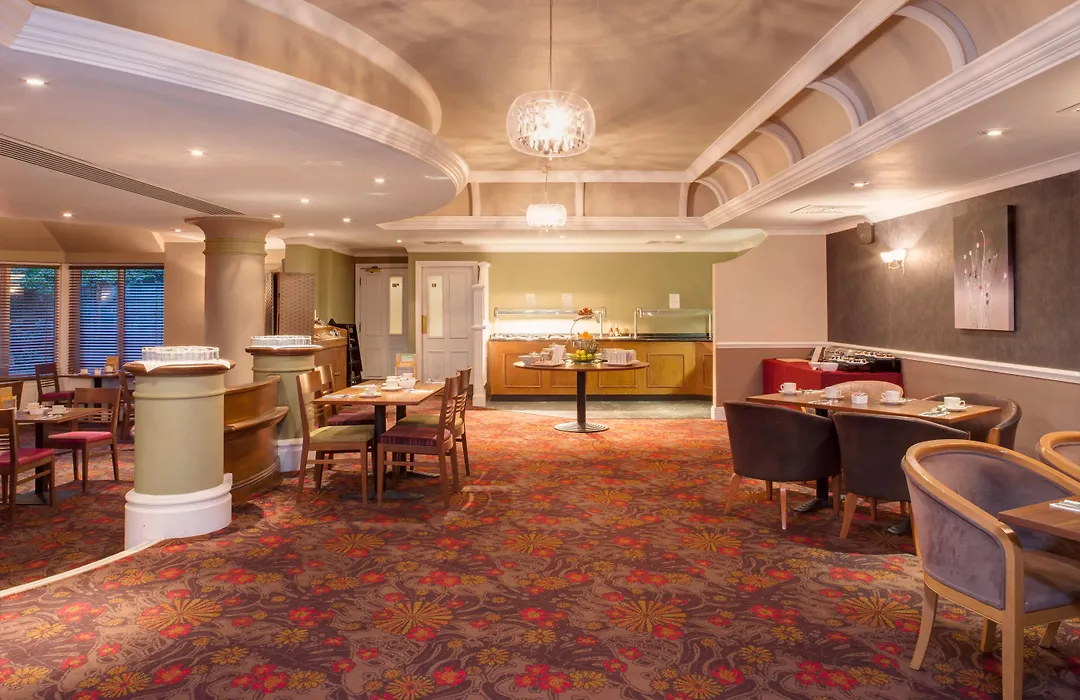 Holiday Inn Reading West By Ihg-1