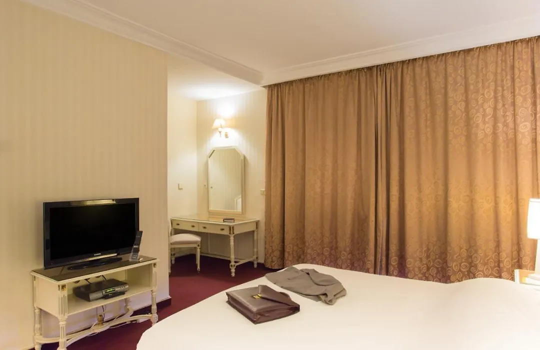 Hotel Belvedere Fourati-1