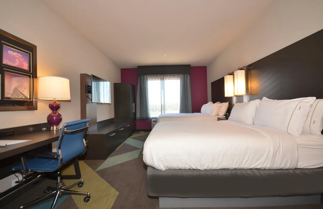 Holiday Inn Express & Suites Oklahoma City Mid - Arpt Area By Ihg-1