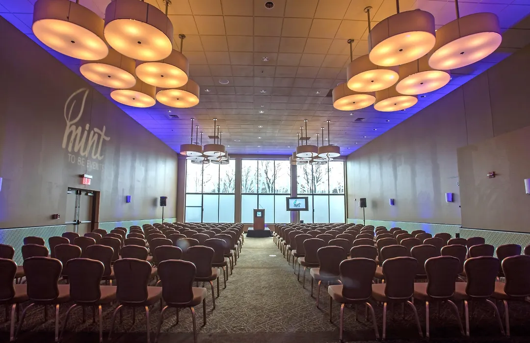 Holiday Inn Boston - Cambridge Area By Ihg-1
