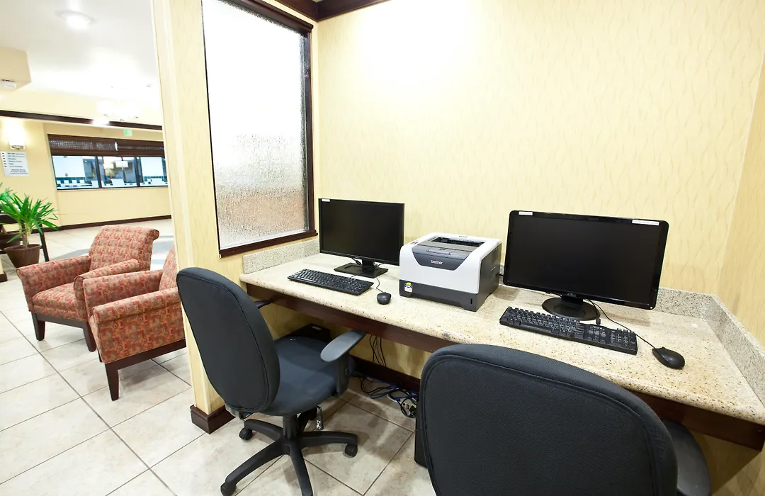 Holiday Inn Express Plymouth By Ihg-1