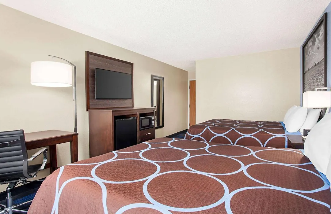Super 8 By Wyndham Lenexa Overland Park Area/Mall Area-1