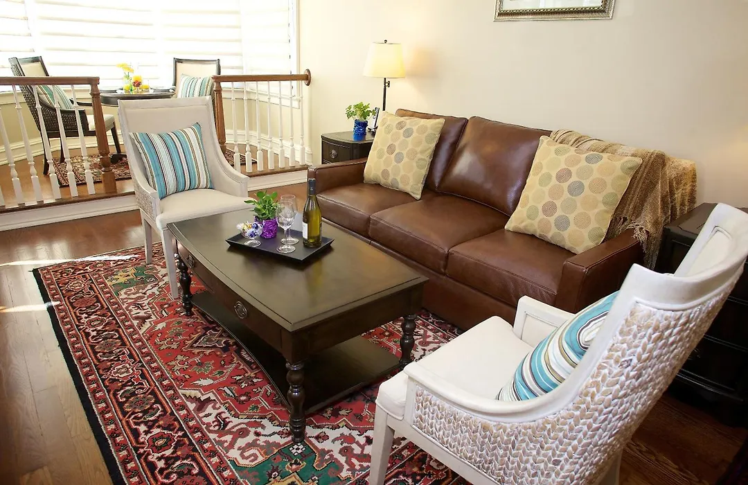 Guest House At Norwalk Inn-1