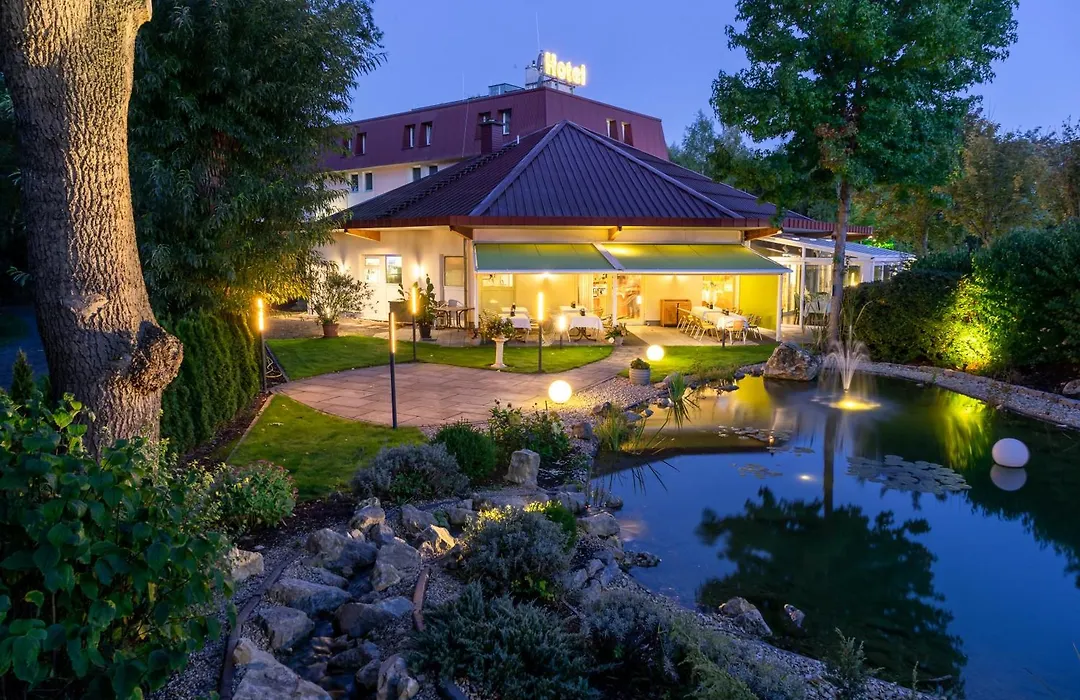 Hotel am Tierpark Gotha-1