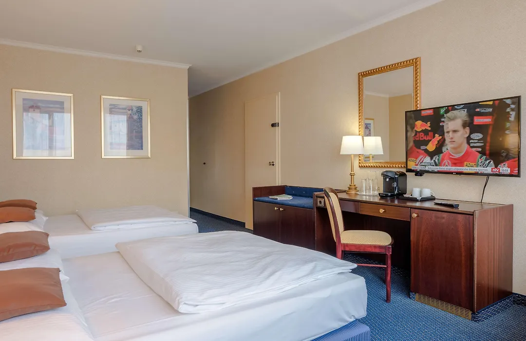 Leoso Hotel Ludwigshafen-1